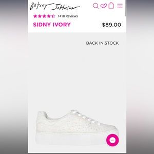 BETSY JOHNSON SIDNY IVORY PLATFORM SNEAKERS WHITE/IVORY PEARLS size 9